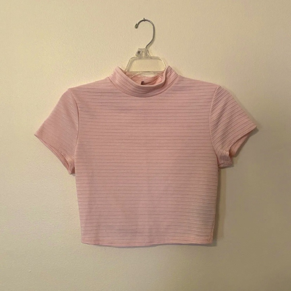 Ribbed Soft Pink Crop Top